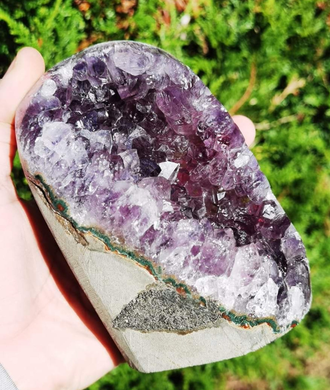 Géode D'AMÉTHYSTE cavité brésilienne 976gr